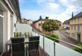 Neuwertig, tolle Lage, familiengerecht, hochwertig mit Balkon & Blick in die Weinberge? Ja, perfekt! - Saarburg-Hauptstraße 29